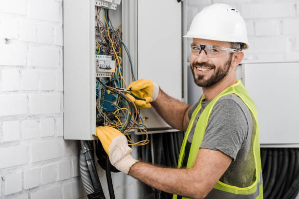Best Electrical Contractors for Businesses  in Johnsburg, IL